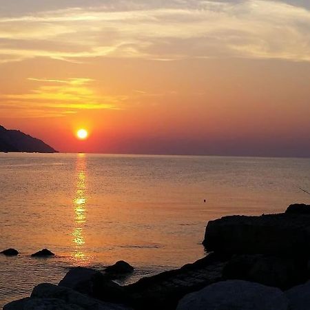 Appartamento In Villetta A 2 Passi Dal Mare E Dal Centro Pesaro Exteriér fotografie